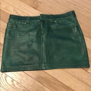 Alice & Olivia leather mini skirt